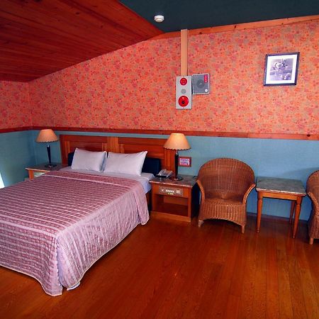 تاينان Paiwei Motel المظهر الخارجي الصورة