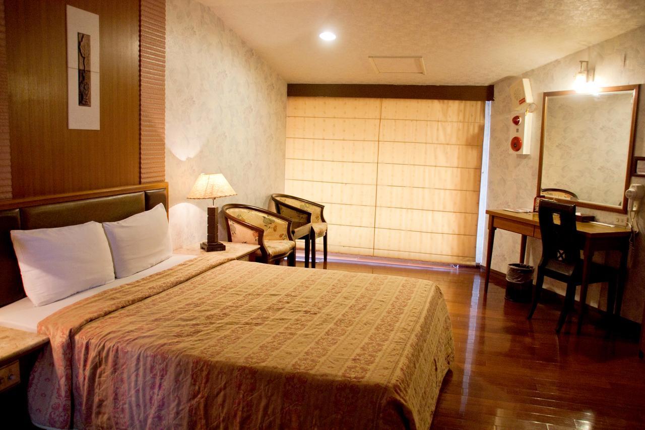 تاينان Paiwei Motel المظهر الخارجي الصورة